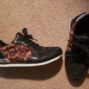 charlotte russe athletic shoes
